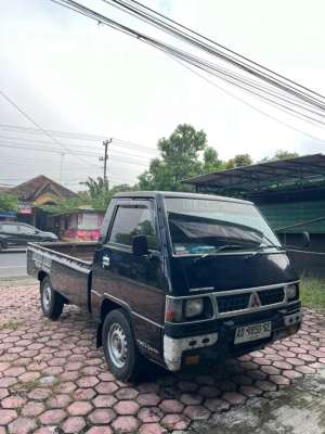 Mitsubishi Pickup L300 2014 Pick Up lokasi di  , tersedia melalui melalui situs Olx