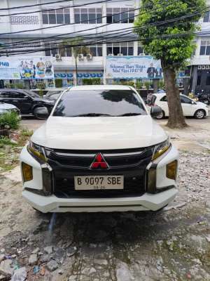 Mitsubishi Triton 2019 Diesel lokasi di  , tersedia melalui melalui situs Olx