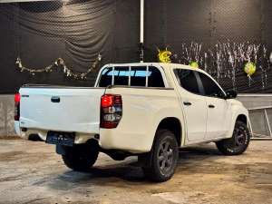 Jual bekas Mitsubishi Triton 2021 Diesel,lokasi di Jakarta Barat
