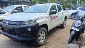 Jual bekas Mitsubishi Triton 2022 Diesel,lokasi di Balikpapan Kota