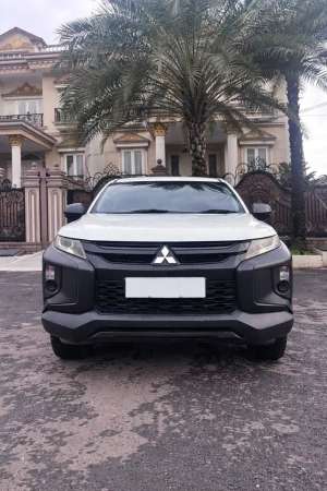 Jual bekas Mitsubishi Triton Double Cabin 2019,lokasi di Jakarta Timur