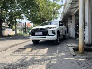 Jual bekas Mitsubishi Triton Double Cabin 2.4 HDX MT Manual 2022,lokasi di Sidoarjo  Kab.