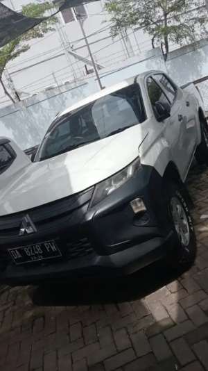 Mitsubishi Triton HDx 2021 lokasi di  , tersedia melalui melalui situs Olx