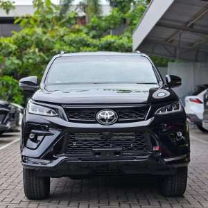 Jual bekas Mobil Baru Toyota Fortuner,lokasi di  