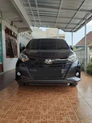 Jual bekas Mobil calya tangan pertama dari baru pakaian pribadi,lokasi di  