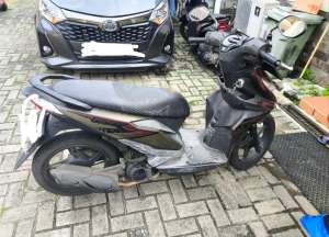Jual bekas Motor beat CBS FI 2019 second matic,lokasi di Depok Kota