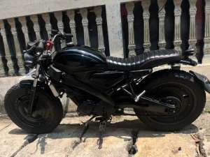 Jual bekas Motor Custom scrambler basic Yamaha R15 v2 injeksi,lokasi di Jakarta Pusat