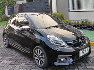 NEW BRIO RS 1.2 CVT 2018 AUTOMATIC lokasi di  , tersedia melalui melalui situs Olx