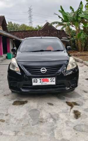 Jual bekas Nissan Almera 2013,lokasi di  