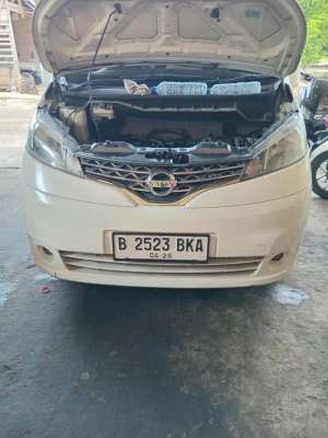 Nissan Evalia 2014 Bensin lokasi di  , tersedia melalui melalui situs Olx