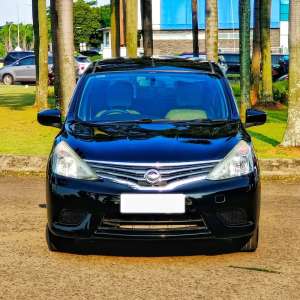 Jual bekas Nissan Grand Livina 1.5 SV AT 2016,lokasi di Tangerang Kota