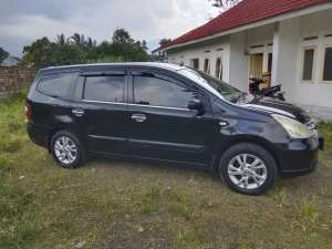 Jual bekas Nissan Grand livina 2012 Bensin,lokasi di  
