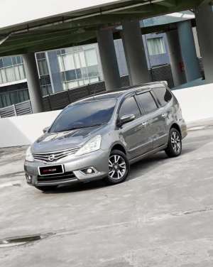 Jual bekas Nissan Grand Livina XV Matic 2018 abu abu,lokasi di  