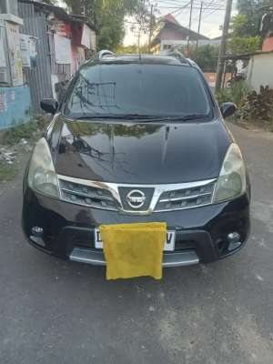 Nissan Grandlivina XGEAR lokasi di  , tersedia melalui melalui situs Olx