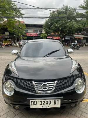 Nissan Juke 1.5 Matic lokasi di  , tersedia melalui melalui situs Olx