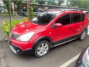 Nissan Livina 2014 Bensin lokasi di  , tersedia melalui melalui situs Olx