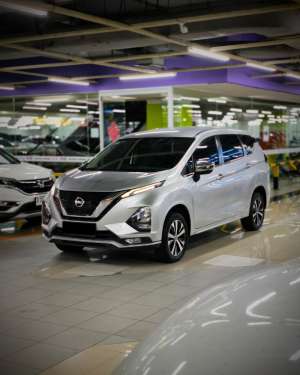 Jual bekas Nissan Livina VL 2019 - Matic AT,lokasi di Jakarta DKI