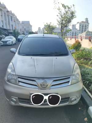 Jual bekas Nissan Livina XR 1500CC Bensin,lokasi di Tangerang Kab.