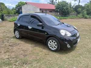 Nissan March 2015.1.5 cc Manual lokasi di  , tersedia melalui melalui situs Olx