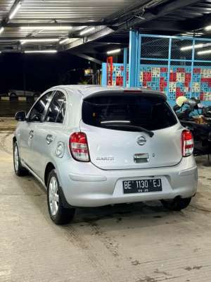 Nissan March matic 2012 lokasi di  , tersedia melalui melalui situs Olx