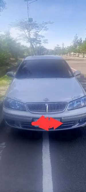 nissan sentra 2003 lokasi di  , tersedia melalui melalui situs Olx