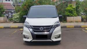 Jual bekas Nissan Serena 2.0 HWS High Way Star Two Tone AT 2019 Low Km Record,lokasi di  