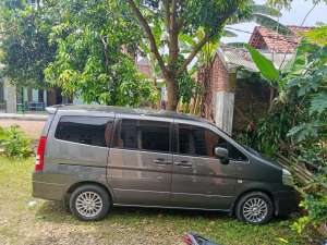 Jual bekas Nissan Serena 2009 Bensin,lokasi di  