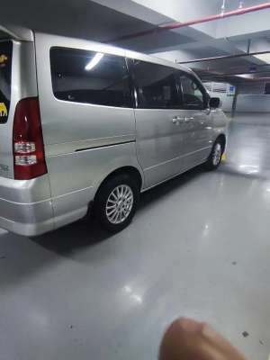 Jual bekas Nissan Serena 2011 Bensin,lokasi di Tangerang Selatan Kota