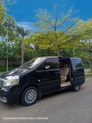 Jual bekas Nissan Serena 2012 Bensin,lokasi di Bekasi Kota