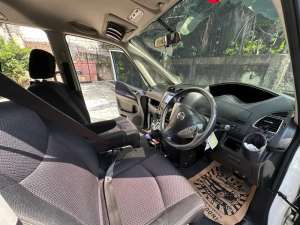 Jual bekas Nissan Serena 2014 Bensin,lokasi di Tangerang Selatan Kota
