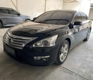 Nissan Teana 2.5 XV matic lokasi di  , tersedia melalui melalui situs Olx