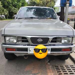 Nissan Terrano Spirit 2002 lokasi di  , tersedia melalui melalui situs Olx