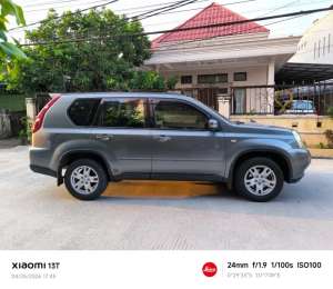 Nissan Xtrail 2.0 cc matic 2009 lokasi di  , tersedia melalui melalui situs Olx