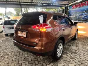 Jual bekas NISSAN XTRAIL 2.0 MANUALPAJAK HIDUP AC DINGIN BAN BARU STNK BPKB LKP,lokasi di  