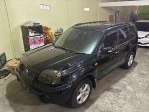 Jual bekas Nissan XTrail 2005 Bensin,lokasi di  