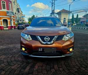 Nissan Xtrail 2016 AT Matic lokasi di  , tersedia melalui melalui situs Olx