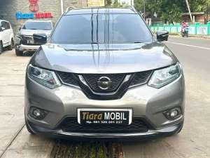 Jual bekas Nissan XTrail 2.5 CVT Automatic Th 2015,lokasi di  