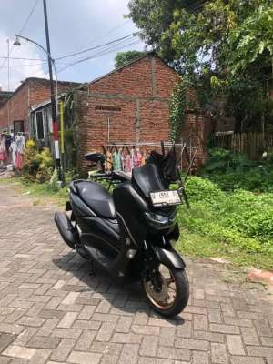 Jual bekas Nmax 2023 keyless,lokasi di Surabaya Kota