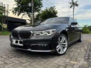 Odo 20rb BMW 730li G12 20212019 Antik lokasi di  , tersedia melalui melalui situs Olx