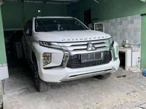 Pajero 2022 km rendah 22,000, lokasi di  , tersedia melalui melalui situs Olx