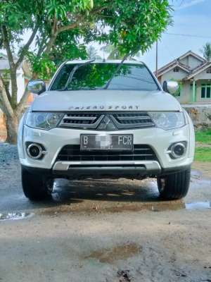 Jual bekas Pajero dakar 2015,metic solar,lokasi di  