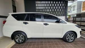 Jual bekas Pemakaian Pribadi Toyota Kijang Innova 2021 Diesel,lokasi di  
