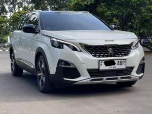 Jual bekas Peugeot 5008 GT Line 2019 SUV,lokasi di Jakarta DKI