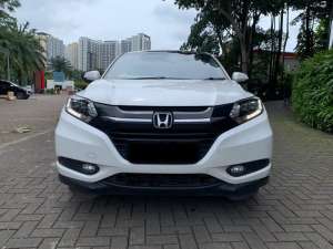 Jual bekas PROMO TERMURAH HONDA HRV PRESTIGE 1.8 AT MATIC 2017 PUTIH,lokasi di  