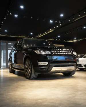 Jual bekas Range Rover Sport 3.0 HSE 7-Seater 2014 Black,lokasi di  