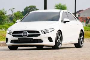 Jual bekas Rasa Baru Mercedes Benz A200 1.3 Progressive Line Sedan 2020 c200,lokasi di Jakarta Utara
