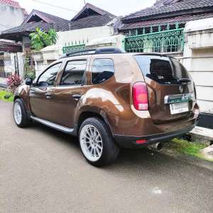 Renault Duster Diesel Turbo 2017 Manual lokasi di  , tersedia melalui melalui situs Olx