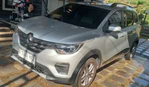 Jual bekas Renault Triber 2022 RXZ 1.0 Slvr Pjk 1126 Km.40 O.g,lokasi di Depok Kota