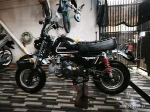Replika Honda Monkey lokasi di  , tersedia melalui melalui situs Olx