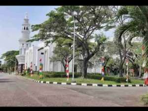 RM Tropikana dkt masjid kamar 31 1,5M lokasi di Bekasi Kab., tersedia melalui melalui situs Olx